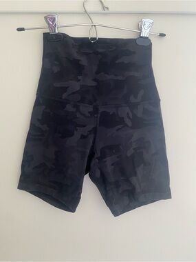 lululemon athletica High-Rise Black Camo Bike Shorts